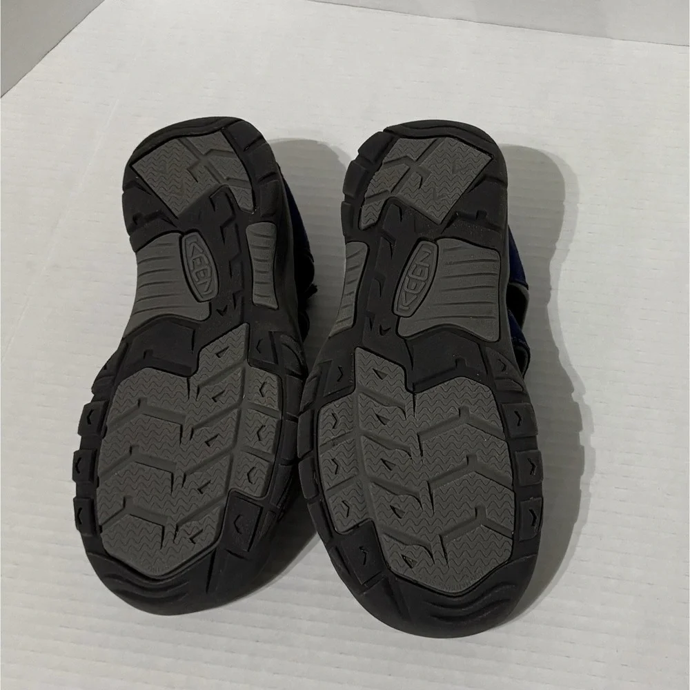 KEEN Newport H2 Sandals Kids 5 EU 37 Washable Hiking Sport Water Shoes Outdoors